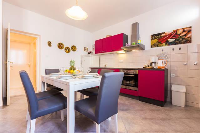 Apartment Masa Pirovac Rom bilde