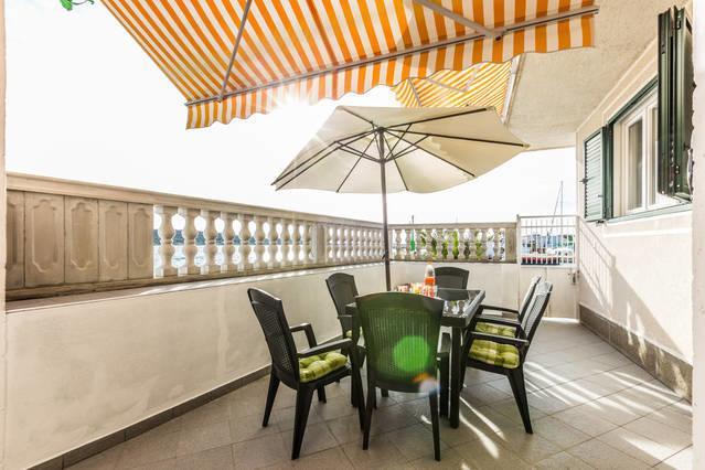 Apartment Masa Pirovac Rom bilde